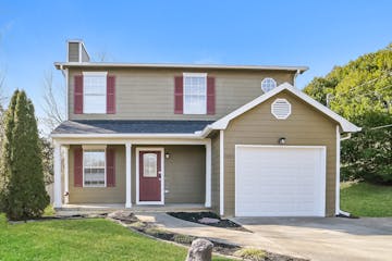 5921 MONTINA RD KNOXVILLE, TN 37912